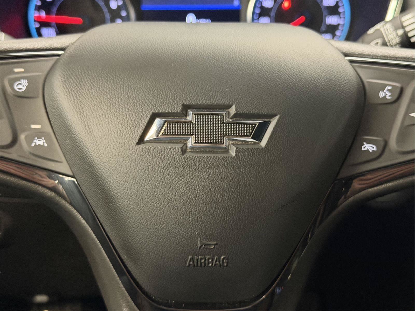 Used 2024 Chevrolet Equinox RS AWD/4WD image 16