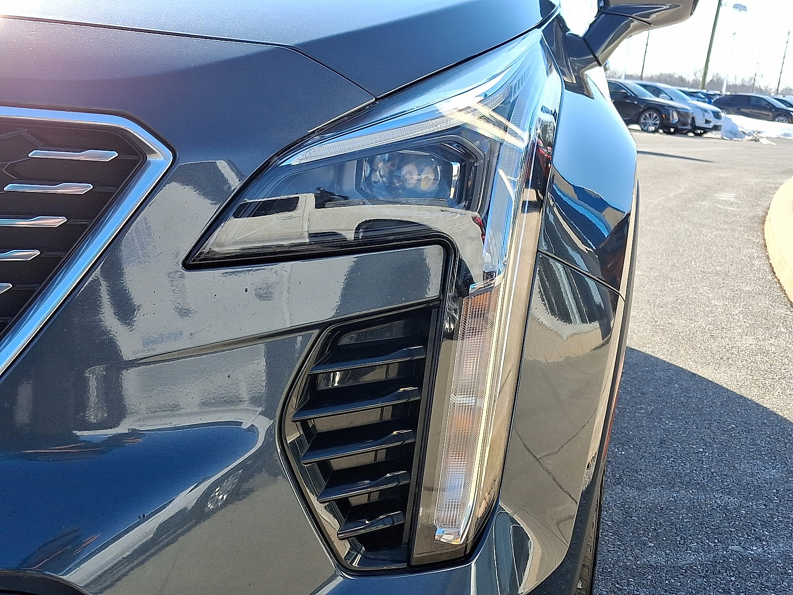 Used 2020 Cadillac XT4 Premium Luxury w/ Cold Weather Package image 10