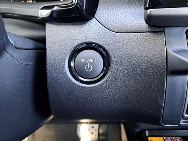 Used 2026 Toyota Camry SE image 35