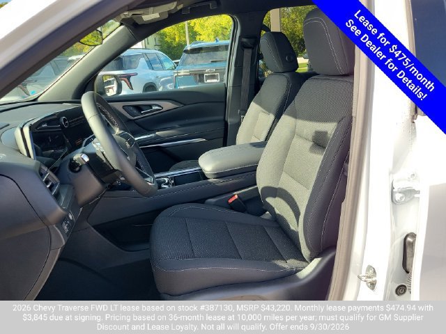 New 2027 Chevrolet Traverse LT w/ LPO, Floor Liner Package FWD image 8