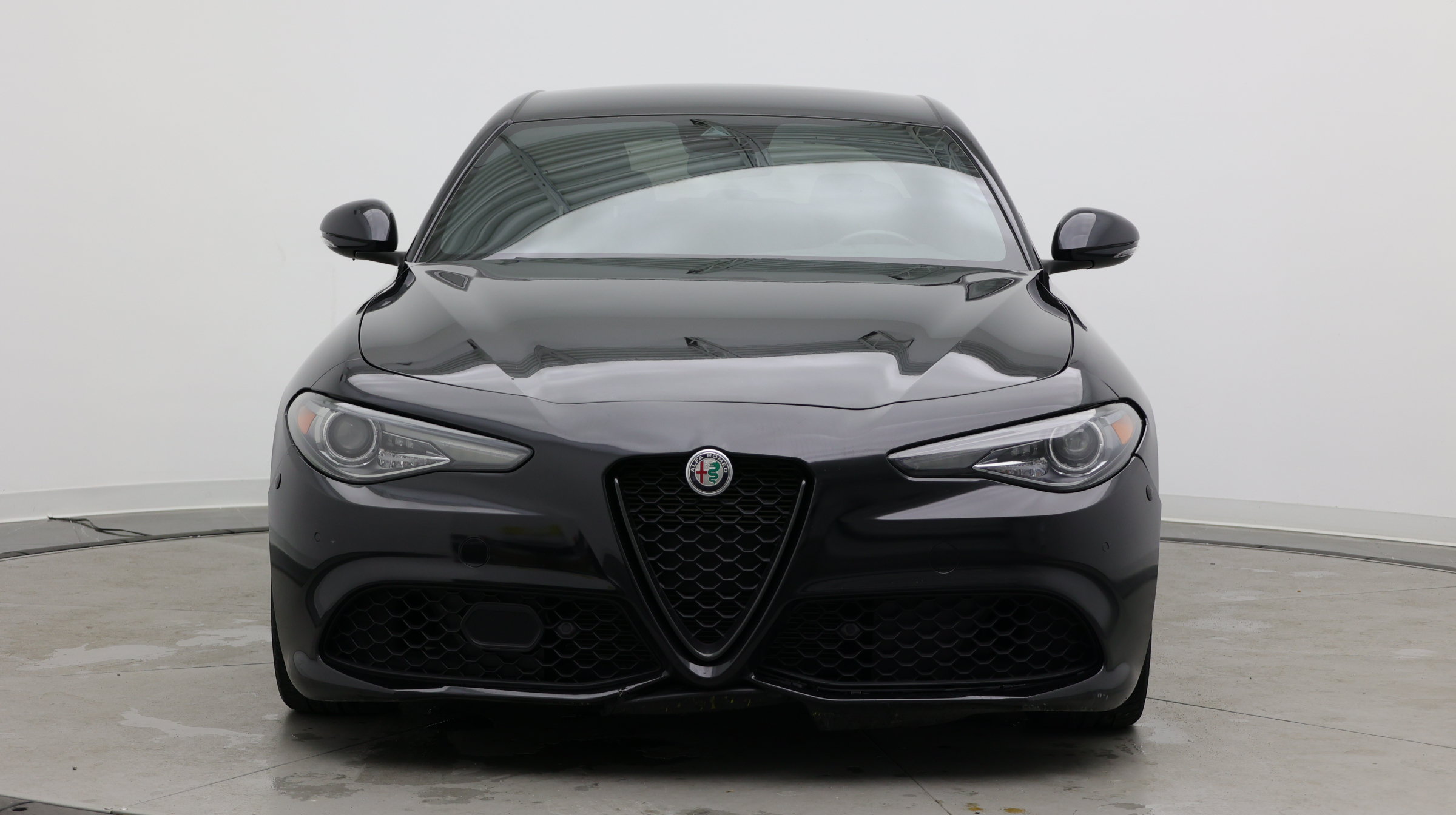 Used 2022 Alfa Romeo Giulia Sprint RWD image 2