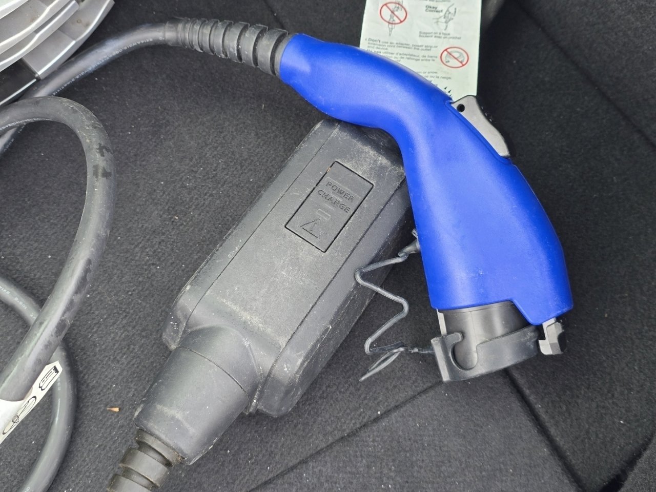 Used 2021 Toyota Prius Prime XLE image 10