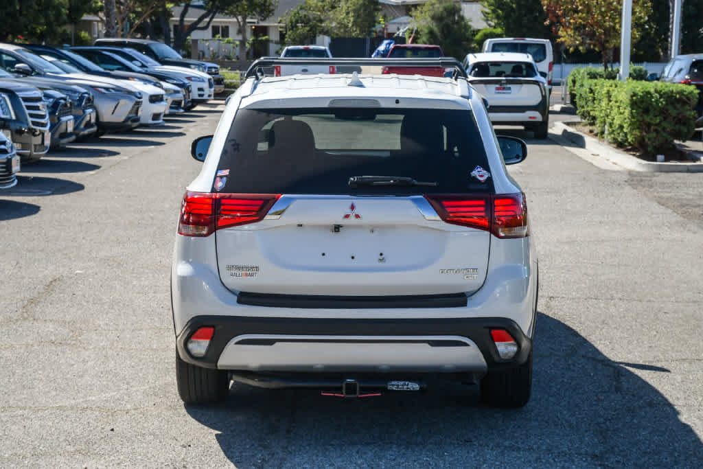 Used 2019 Mitsubishi Outlander GT AWD/4WD image 8