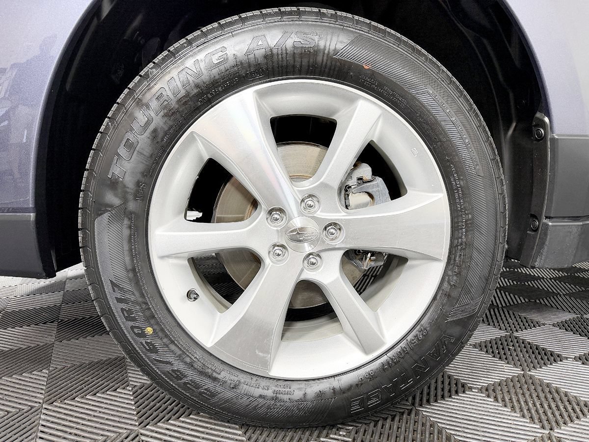 Used 2014 Subaru Outback 2.5i Limited w/ Moonroof Package AWD/4WD image 24