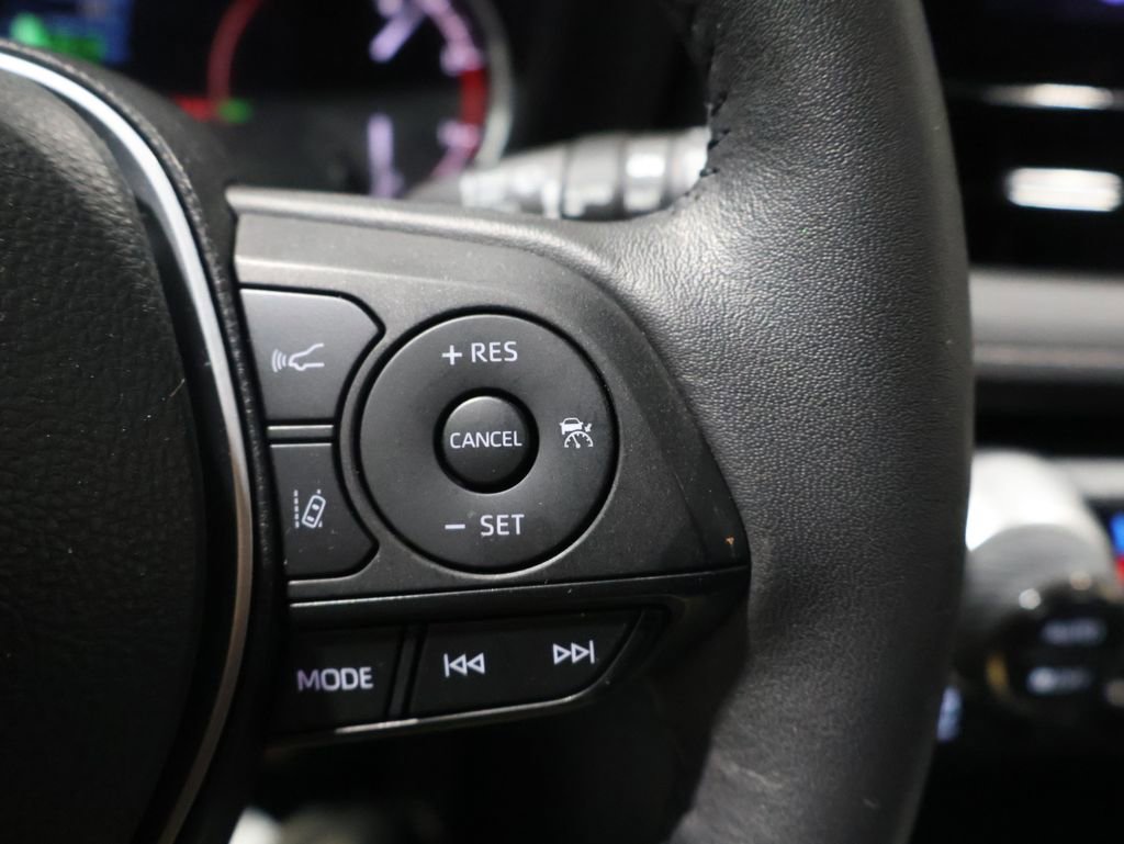 Used 2023 Toyota RAV4 XLE Premium image 36