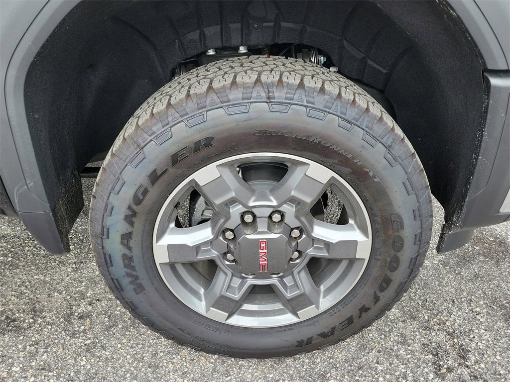 New 2025 GMC Sierra 3500 SLT w/ SLT Convenience Package image 6