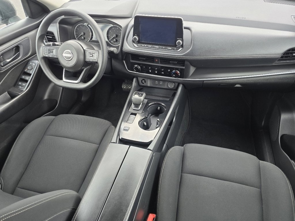 Used 2024 Nissan Rogue S image 18