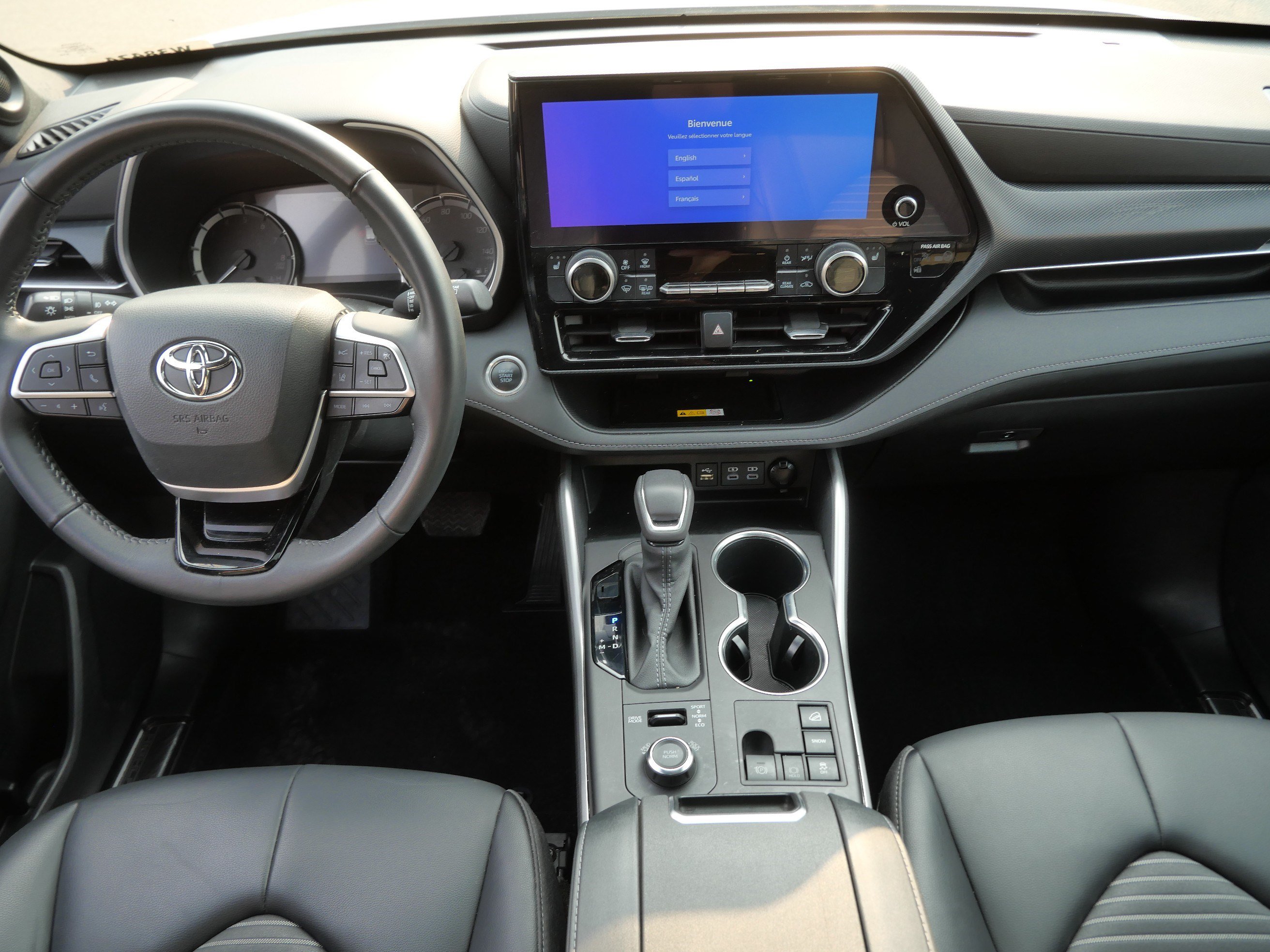 Certified 2024 Toyota Highlander XSE AWD/4WD image 10