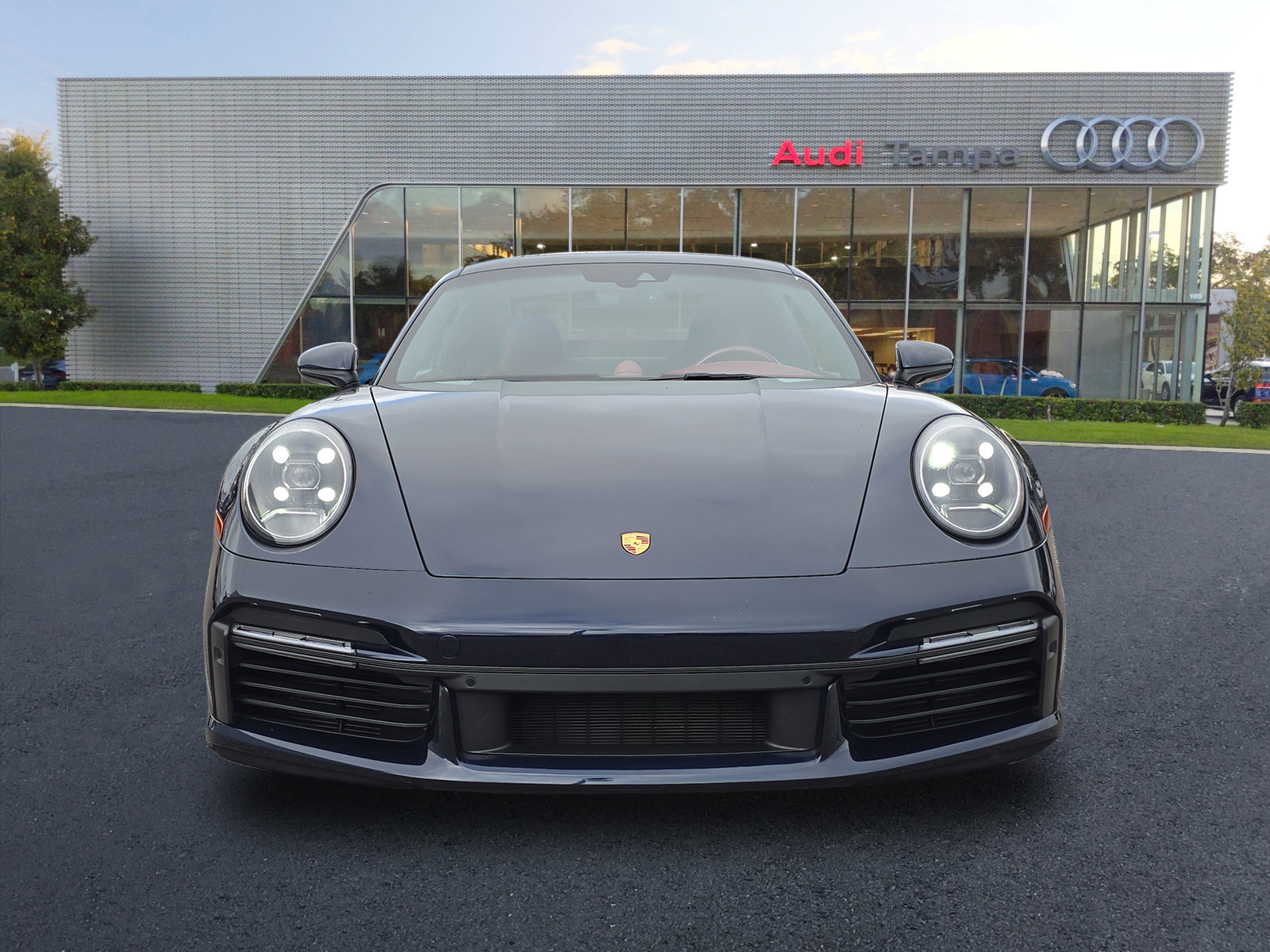 Used 2021 Porsche 911 Turbo image 2
