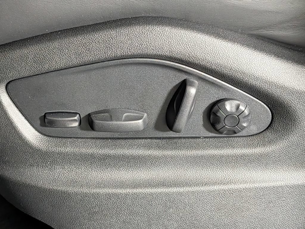 New 2026 Porsche Cayenne AWD/4WD image 28