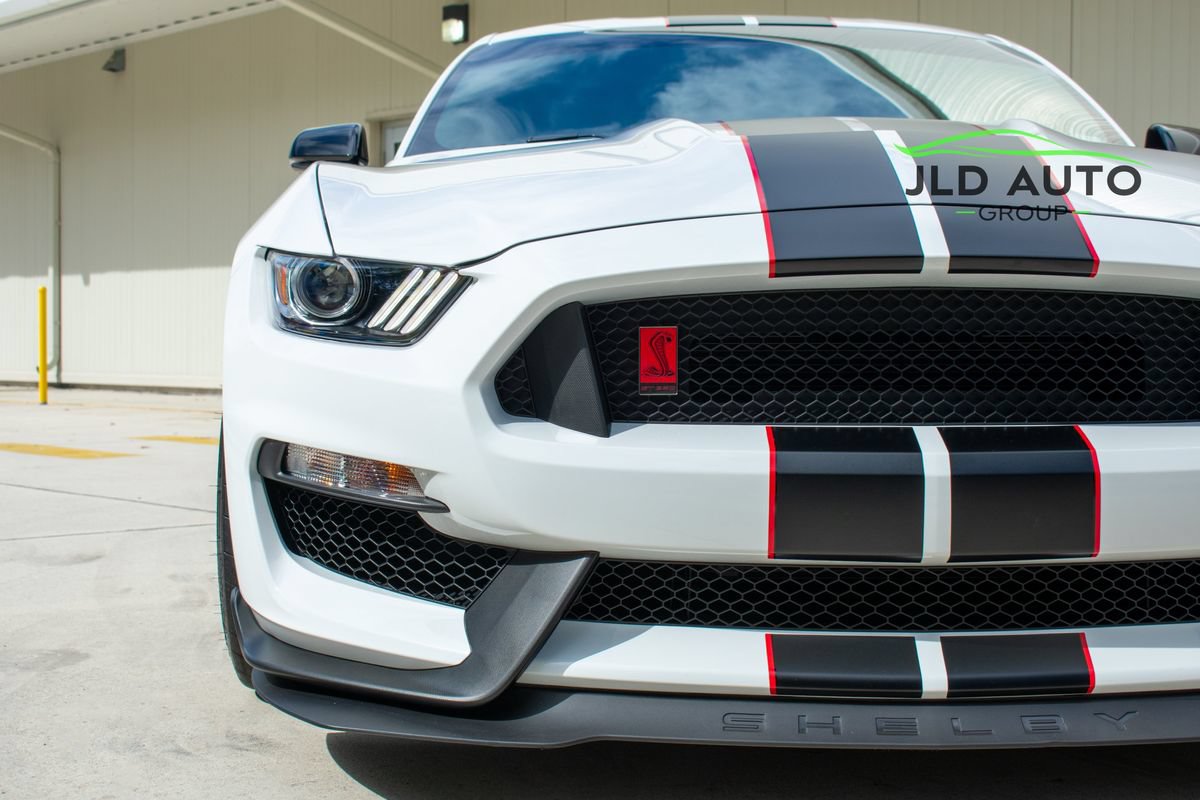 Used 2019 Ford Mustang Shelby GT350R w/ GT350R Equipment Group 920A RWD image 29