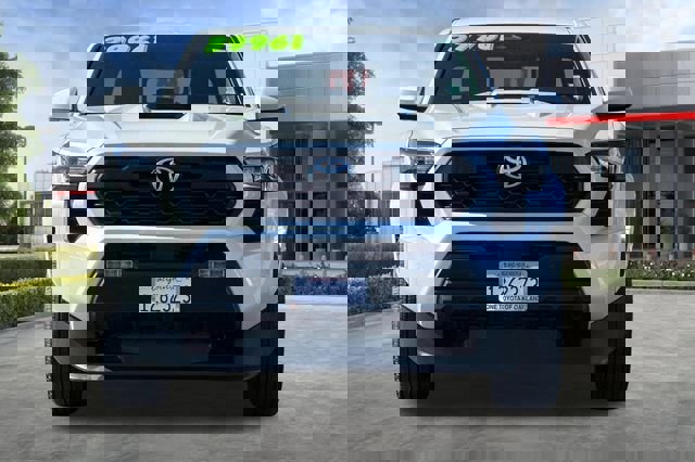 Used 2024 Toyota Tacoma TRD Sport w/ TRD Sport Upgrade Package image 10