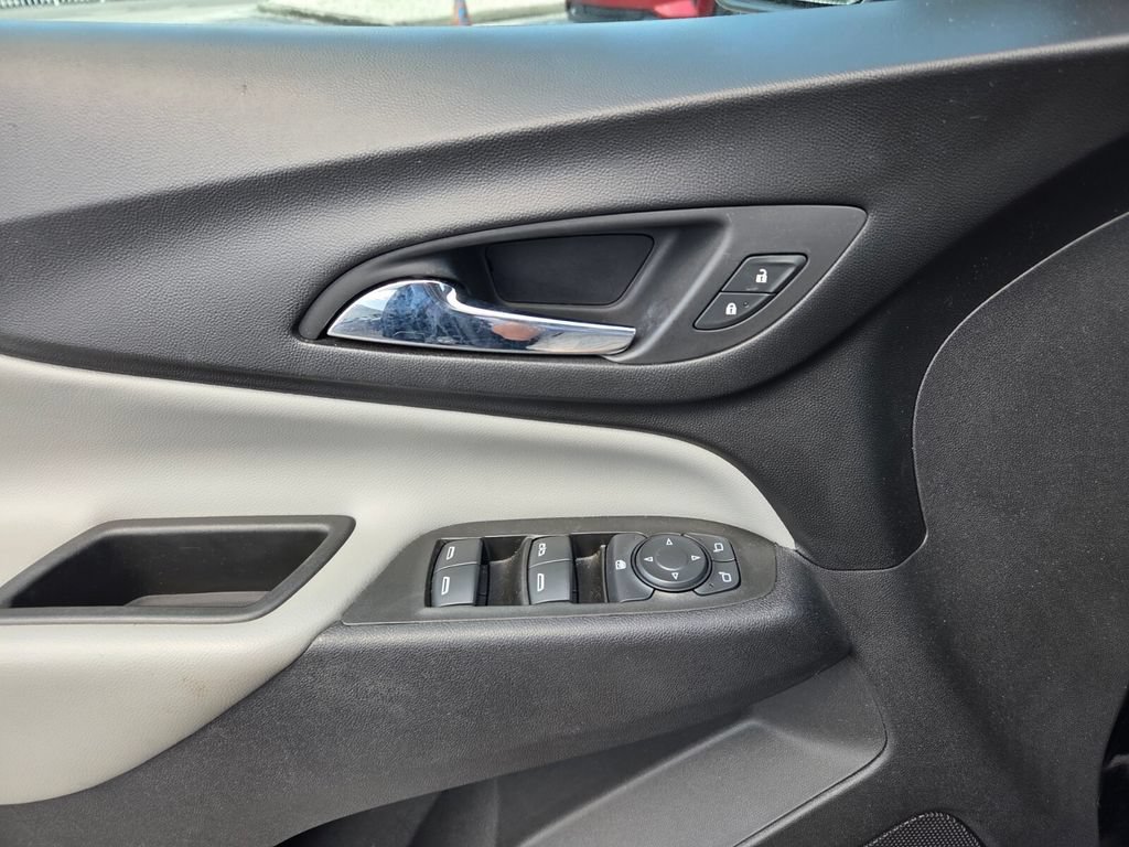 Used 2021 Chevrolet Equinox LS w/ LS Convenience Package FWD image 22