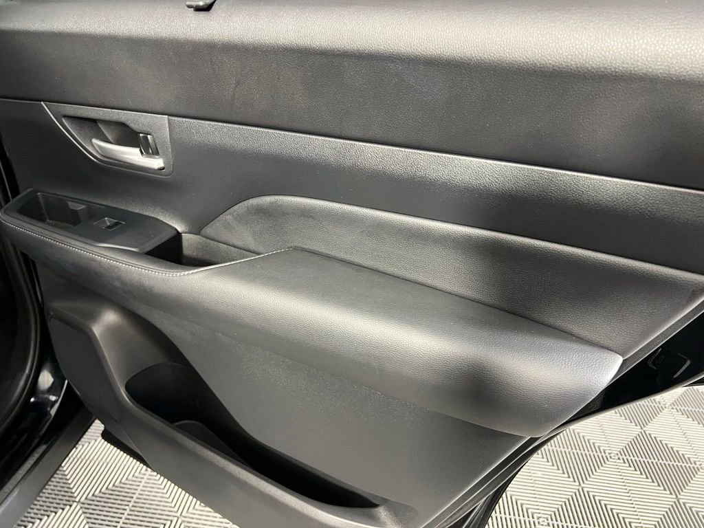 Used 2024 Toyota Grand Highlander AWD Hybrid image 31