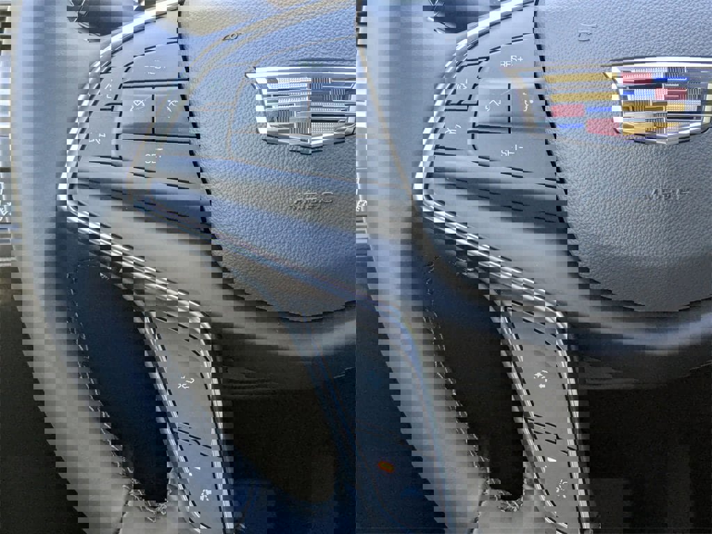 New 2026 Cadillac XT5 Luxury image 29