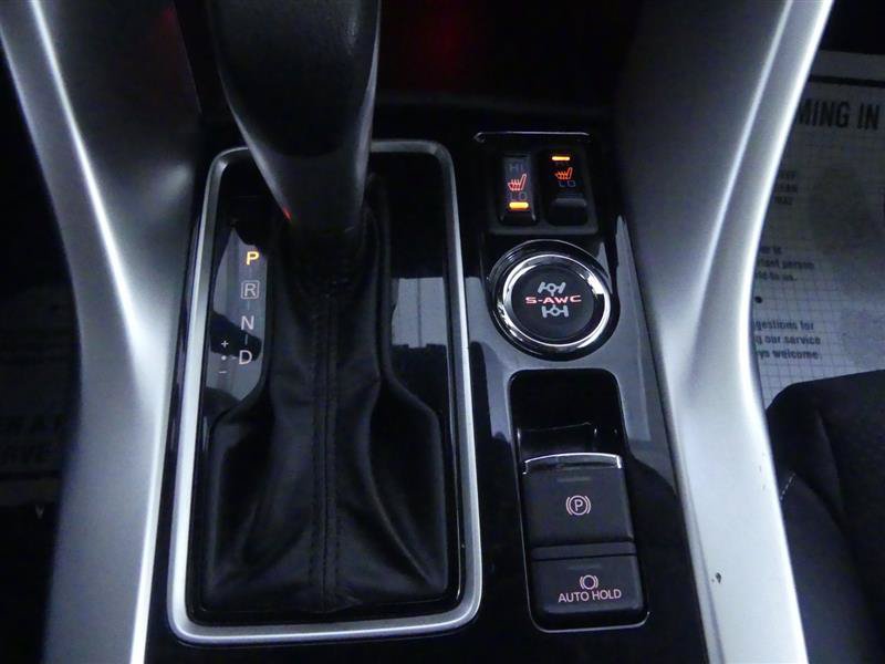 Used 2024 Mitsubishi Eclipse Cross SE AWD/4WD image 16