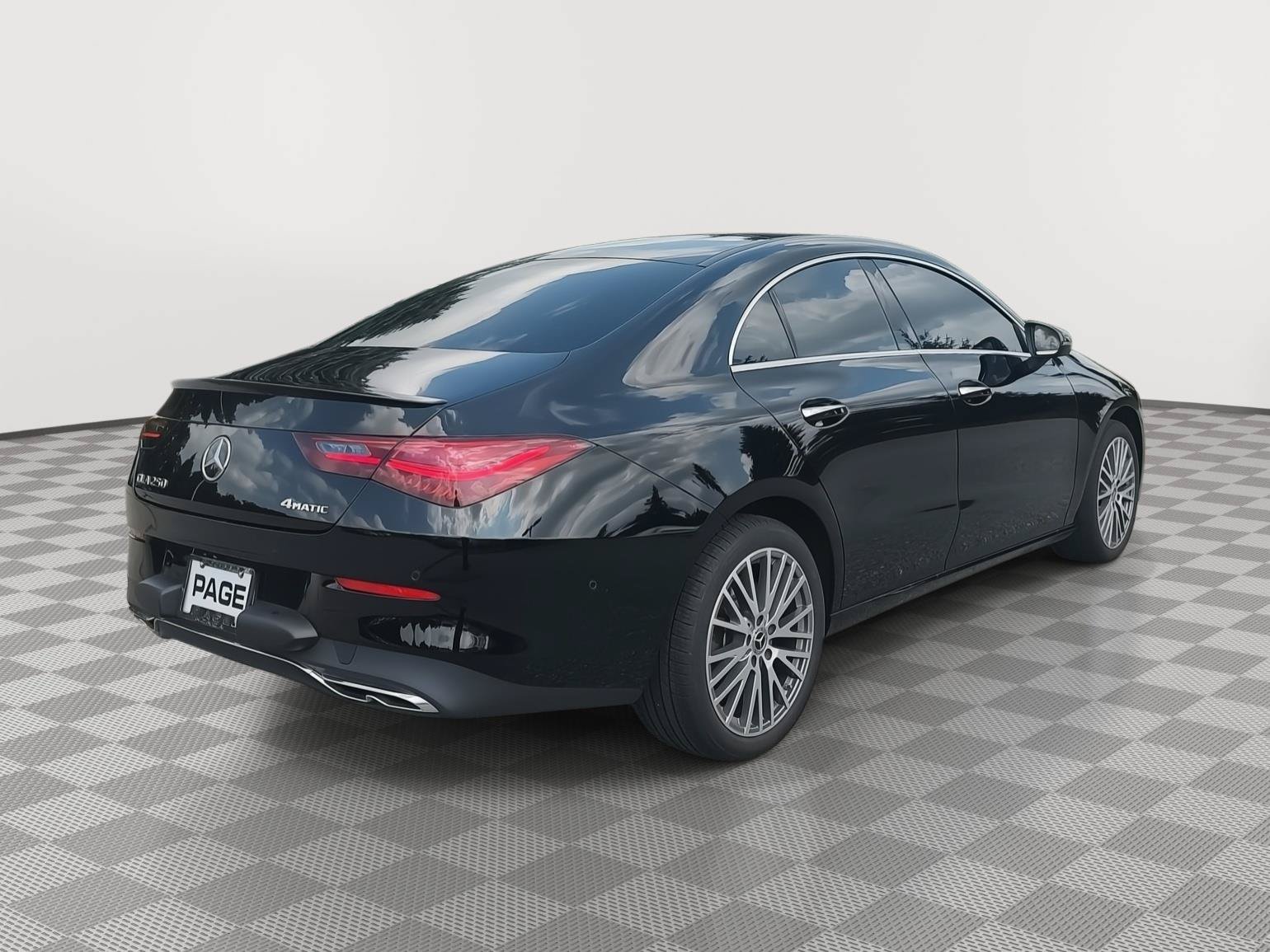 Used 2025 Mercedes-Benz CLA 250 4MATIC image 27