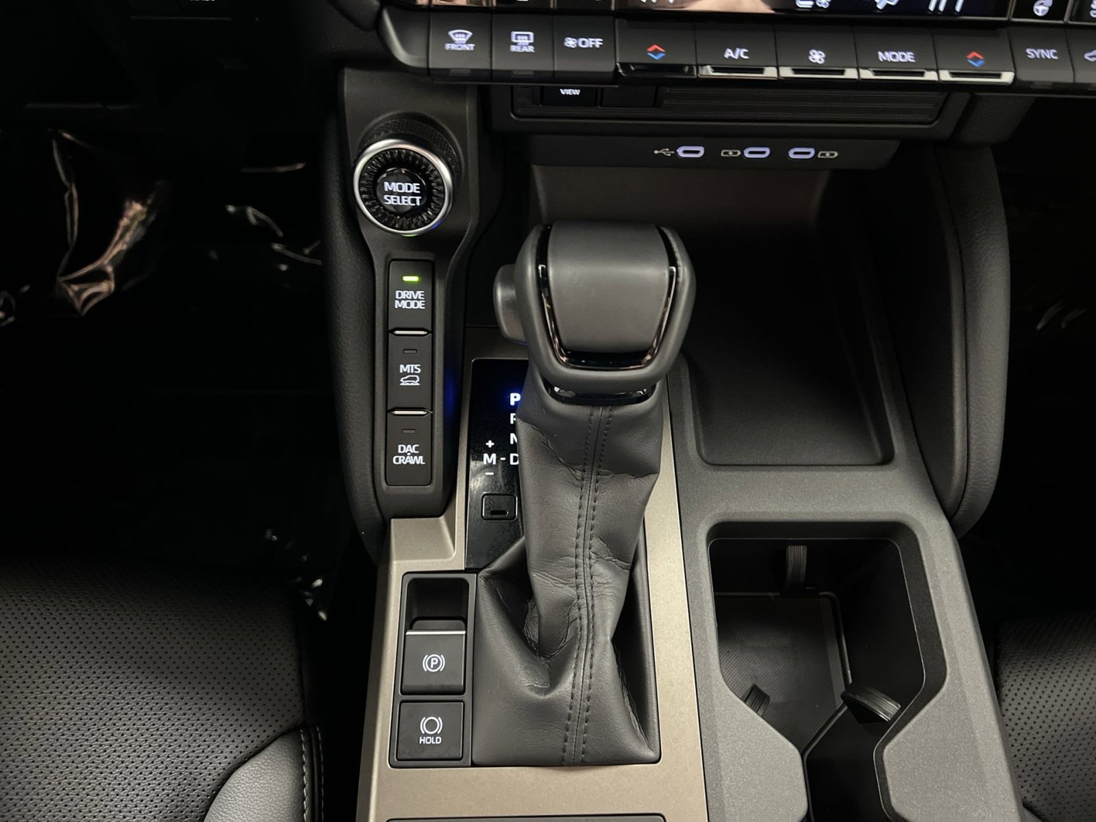 Used 2024 Toyota Land Cruiser image 20