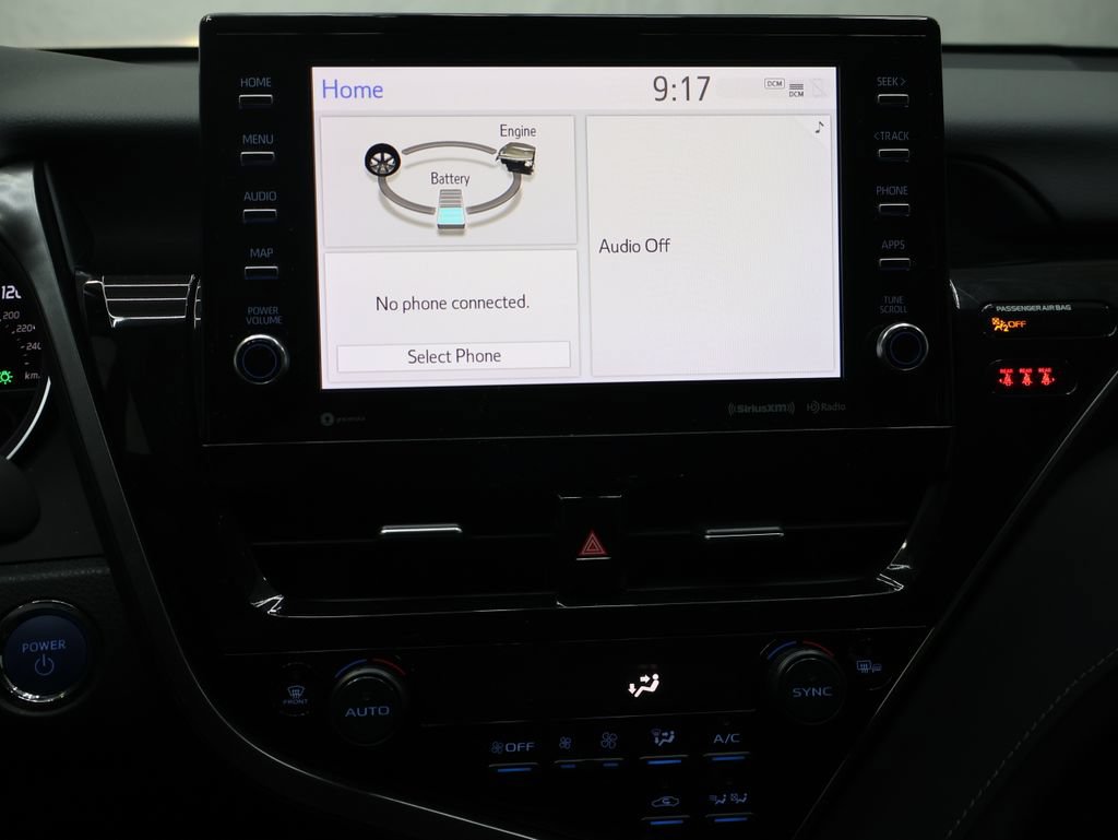 Used 2024 Toyota Camry XLE FWD image 23