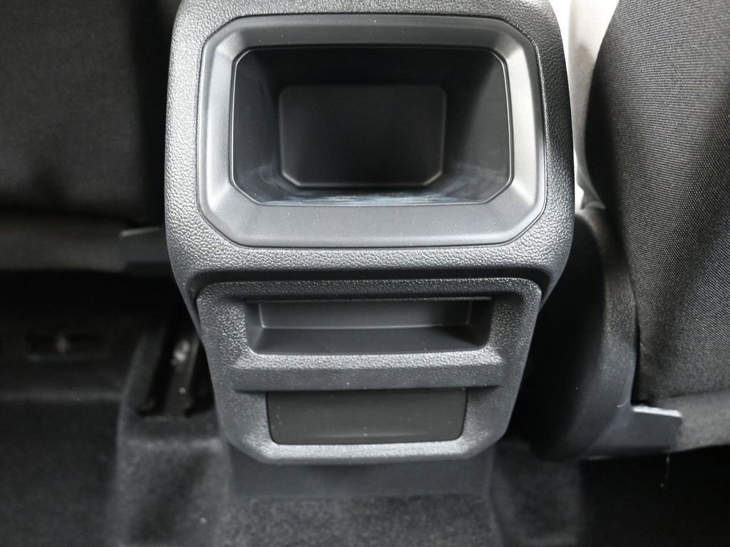New 2025 Volkswagen Taos S image 21