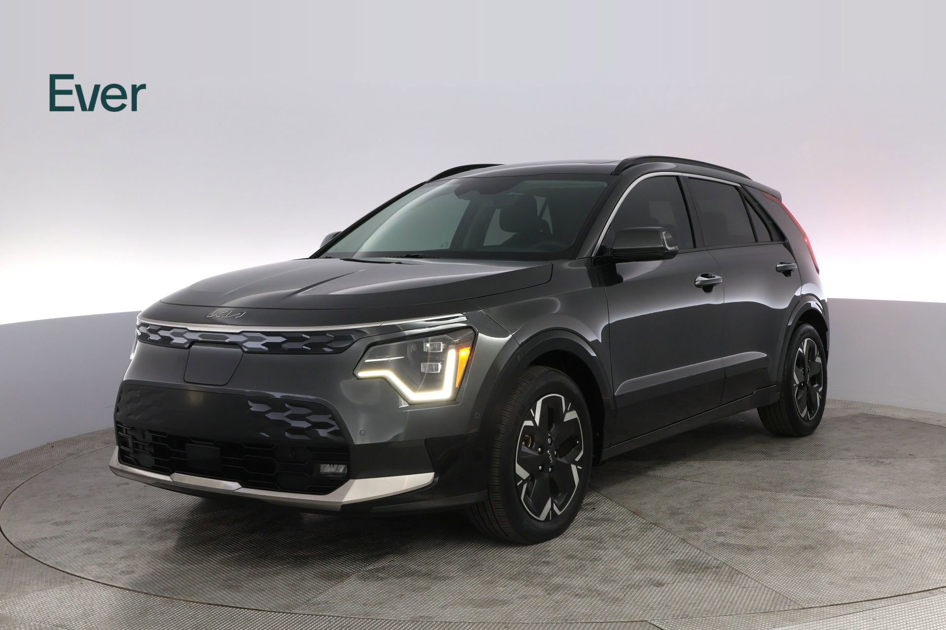 Used 2024 Kia Niro Wave image 2