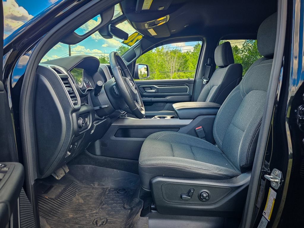 Used 2020 RAM 1500 Big Horn AWD/4WD image 12