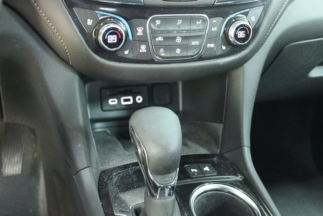 Used 2024 Chevrolet Equinox Premier FWD image 21
