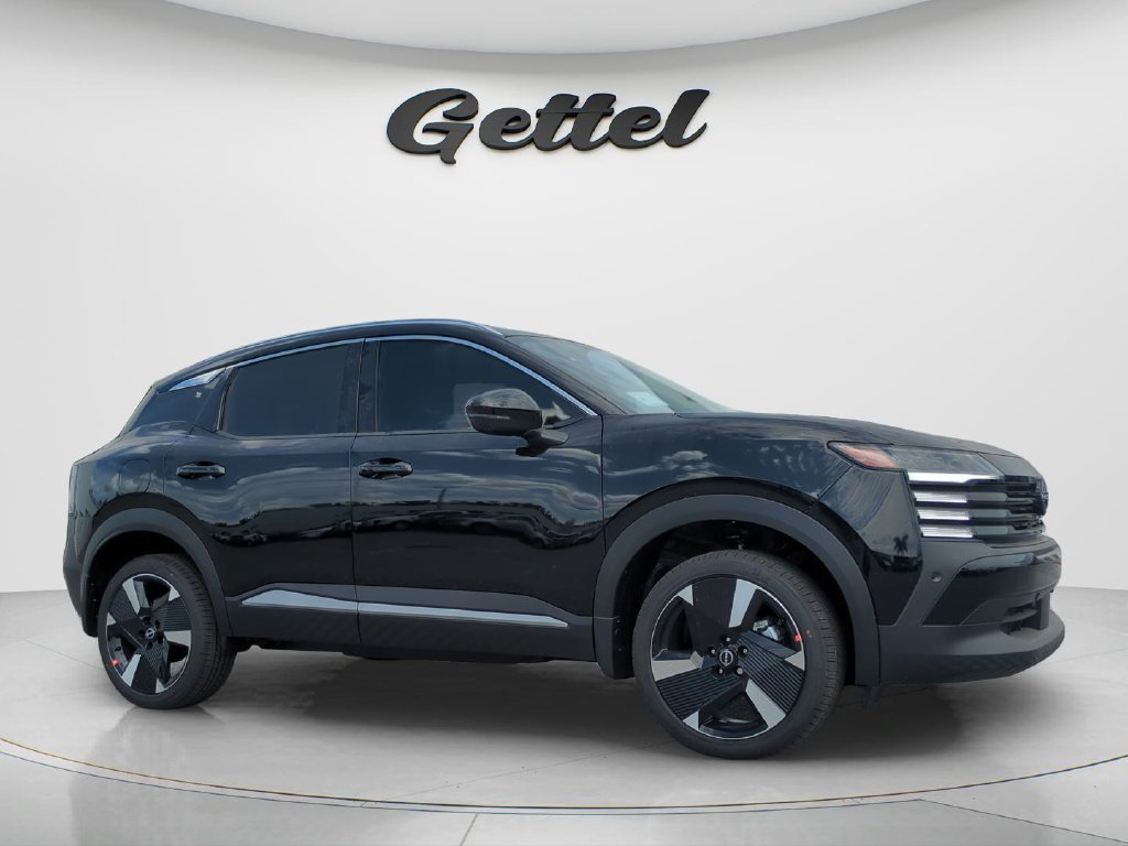 Certified 2026 Nissan Kicks SR FWD image 3