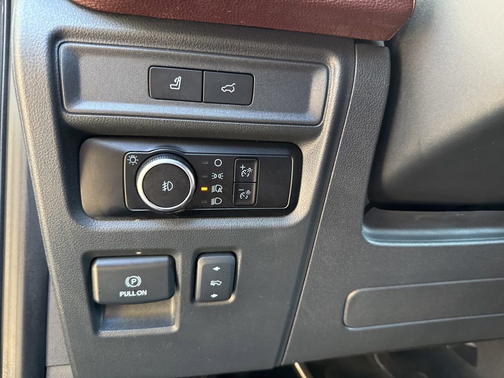 Used 2024 Ford Expedition Max Limited AWD/4WD image 19