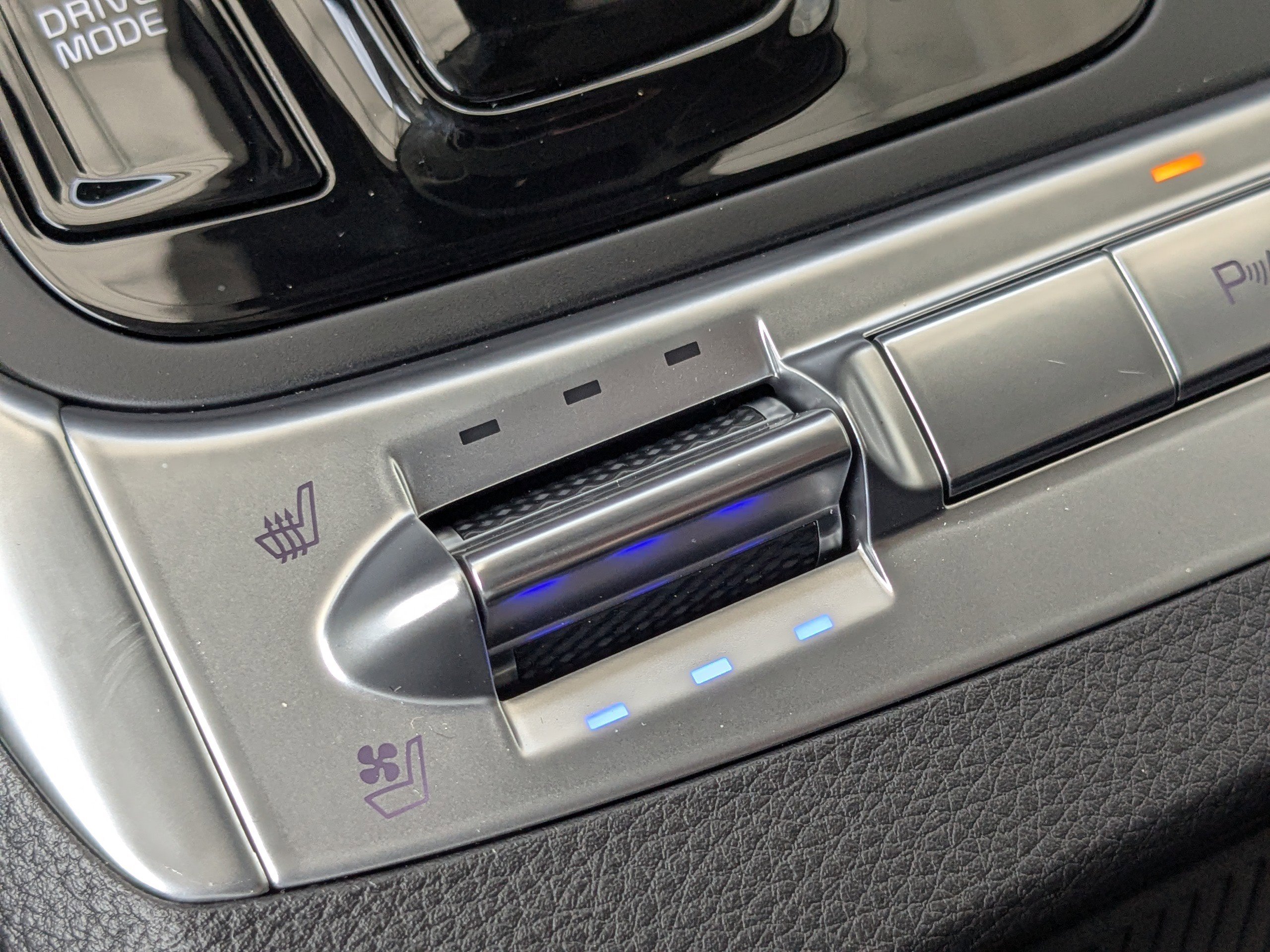 New 2026 Kia Carnival SX image 30