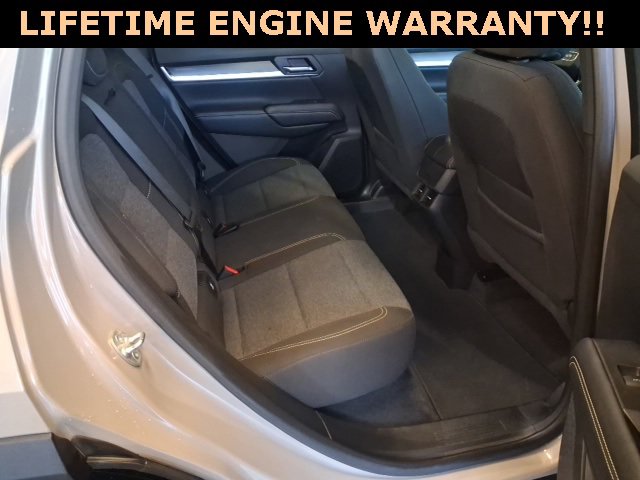 Used 2025 GMC Terrain Elevation image 26