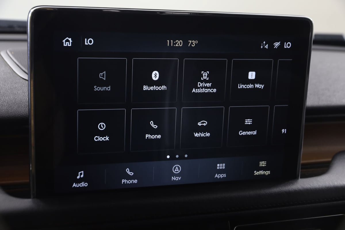 Used 2020 Lincoln Aviator Reserve w/ Class IV Trailer Tow Package AWD/4WD image 33