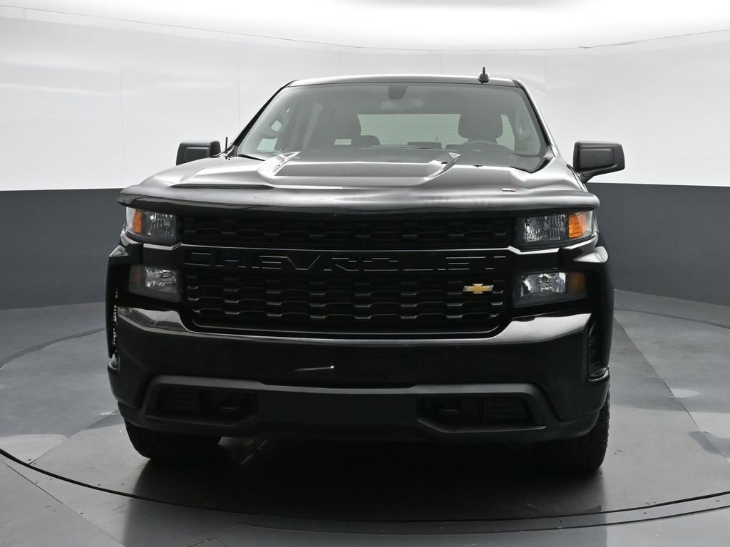 Used 2020 Chevrolet Silverado 1500 Custom image 2