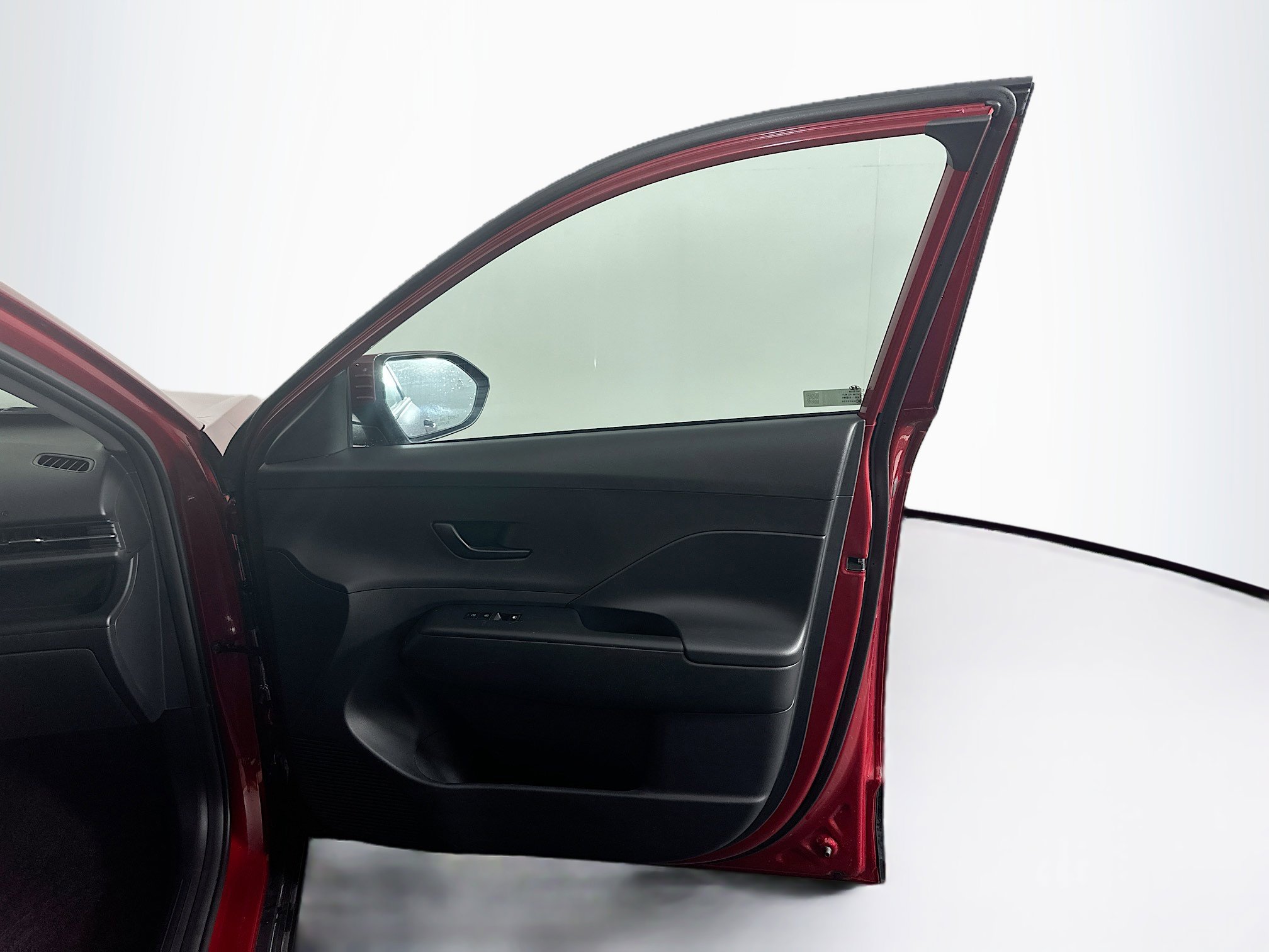 Used 2025 Hyundai Kona SEL image 32