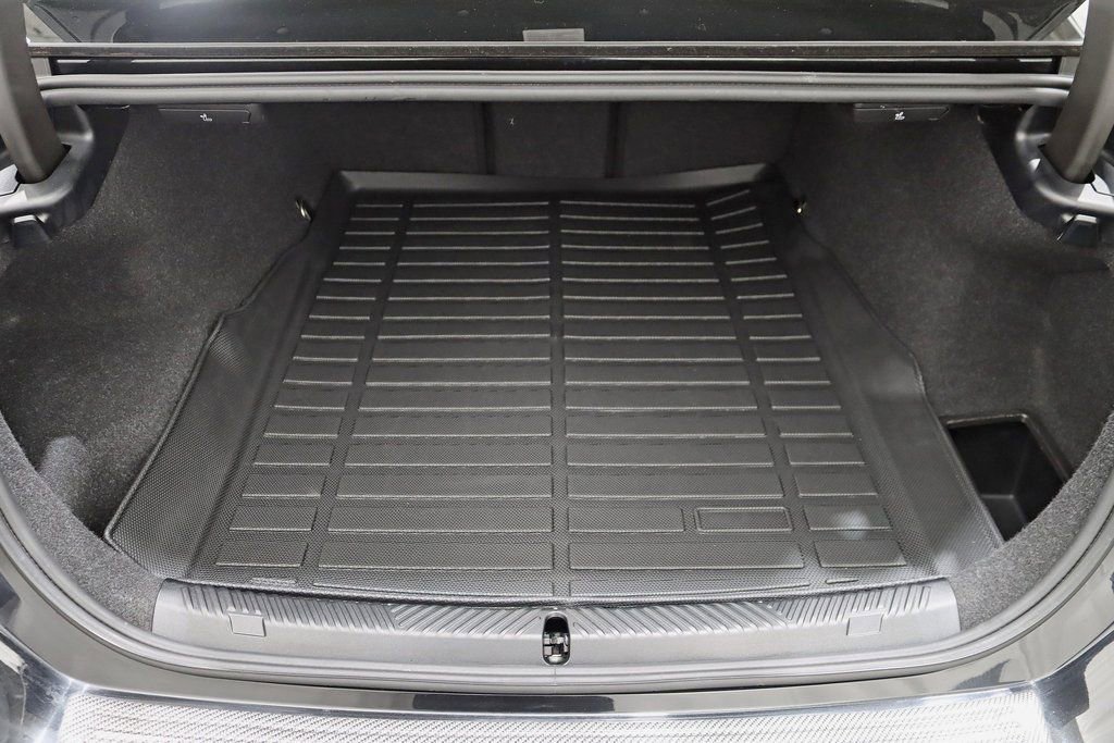 Used 2024 BMW i5 M60 w/ Premium Package image 44