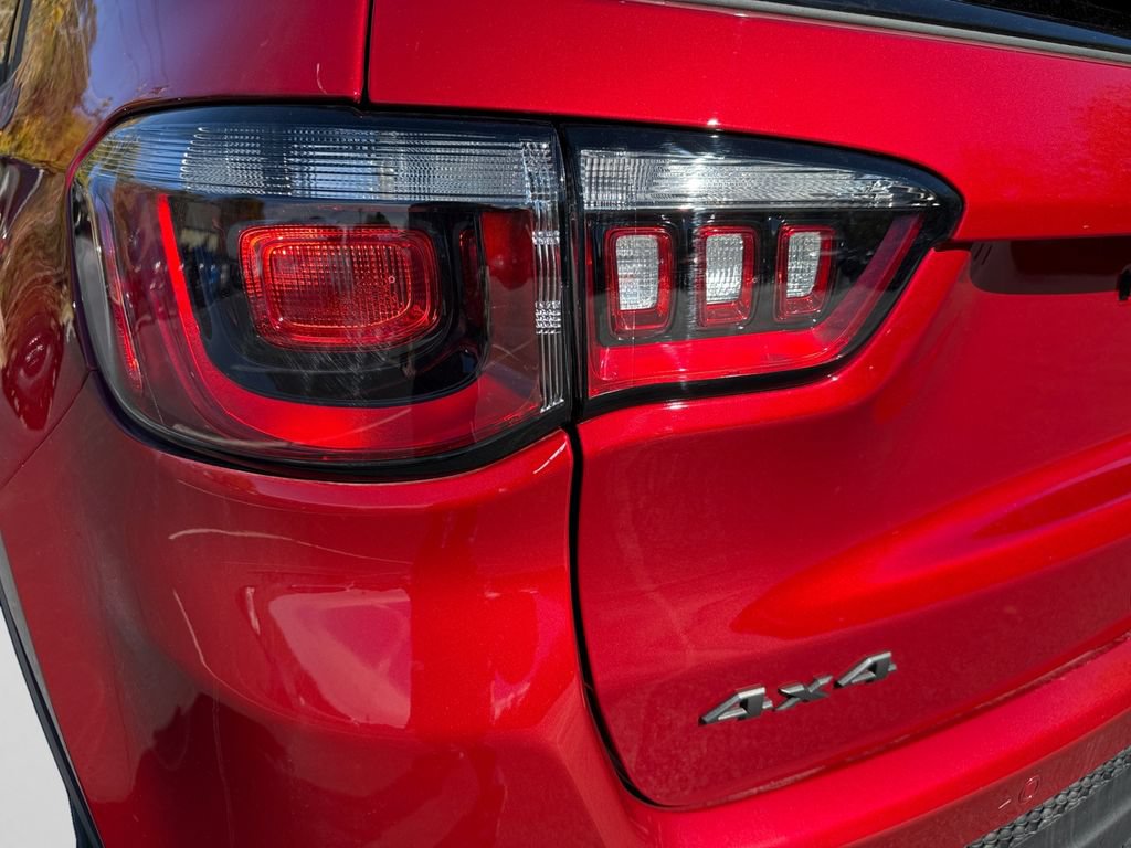 New 2026 Jeep Compass Limited image 19