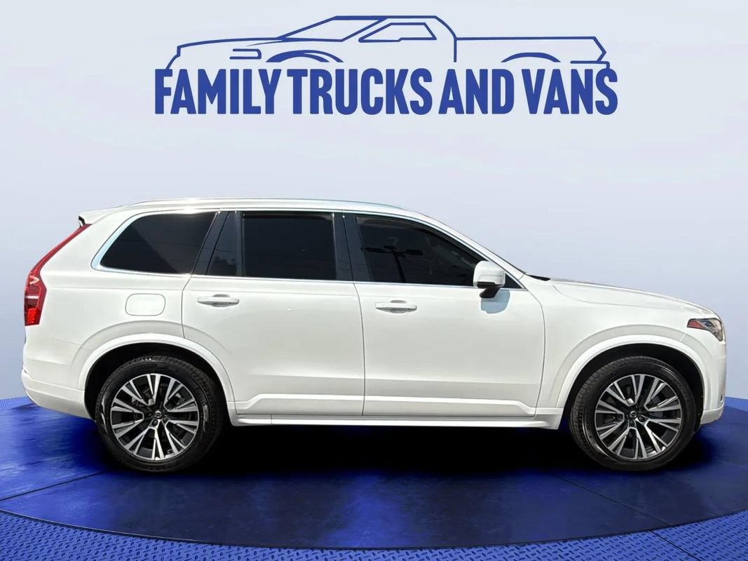 Used 2020 Volvo XC90 T5 Momentum w/ Protection Package Premier AWD/4WD image 6
