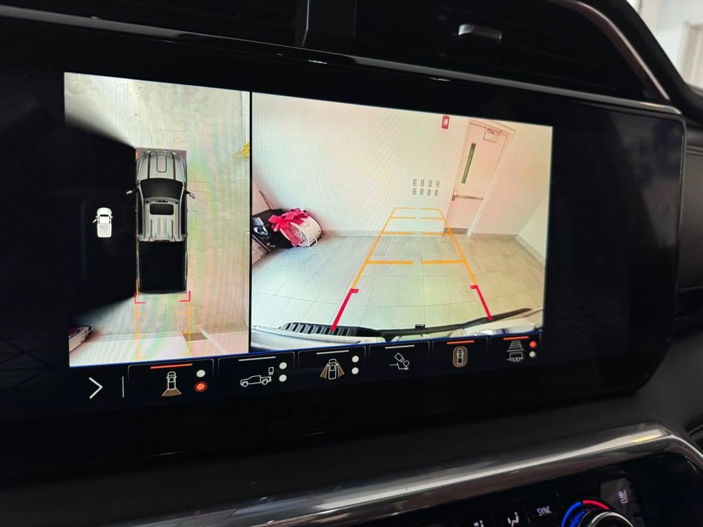 Certified 2024 GMC Sierra 3500 Denali Ultimate image 18