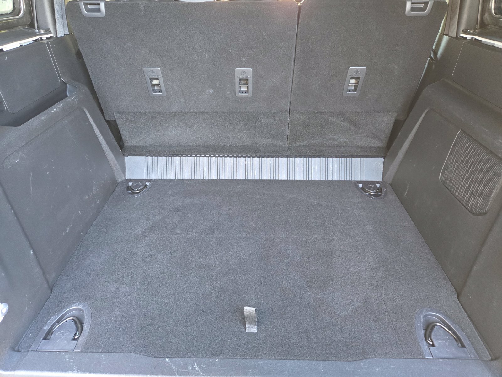 Used 2025 Ford Bronco Outer Banks AWD/4WD image 29