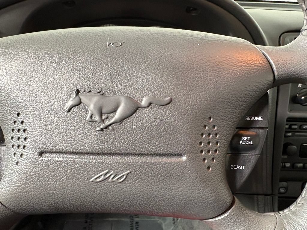 Used 2004 Ford Mustang GT RWD image 21