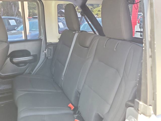 Used 2018 Jeep Wrangler Unlimited Sport AWD/4WD image 10
