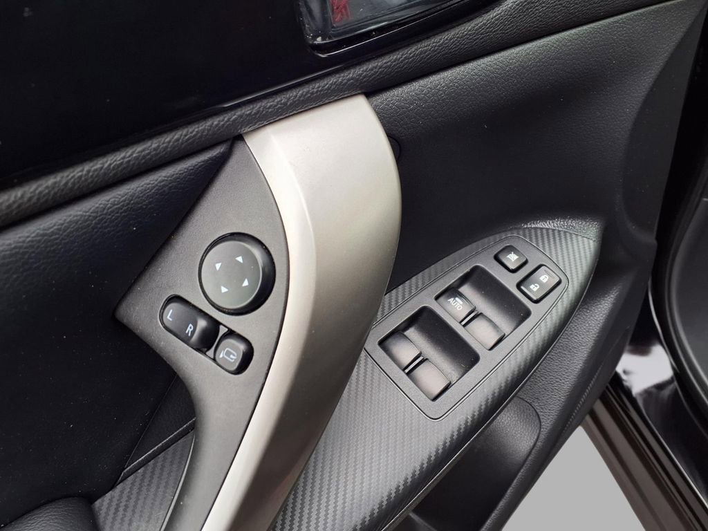 Used 2025 Mitsubishi Eclipse Cross SE image 19