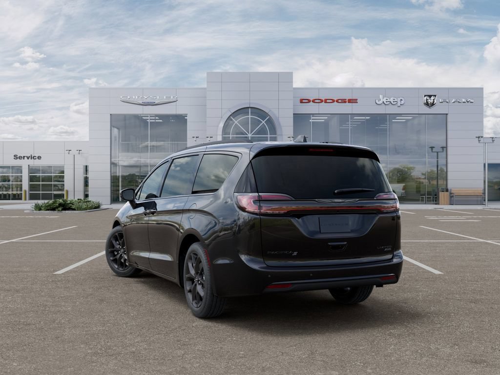 New 2026 Chrysler Pacifica Limited w/ S Appearance Package AWD/4WD video 3