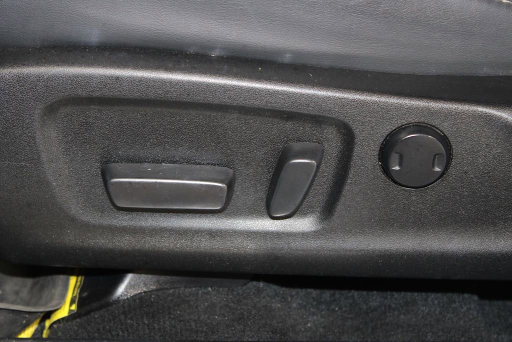 Used 2019 Lexus RX 450h AWD w/ Navigation Package image 19