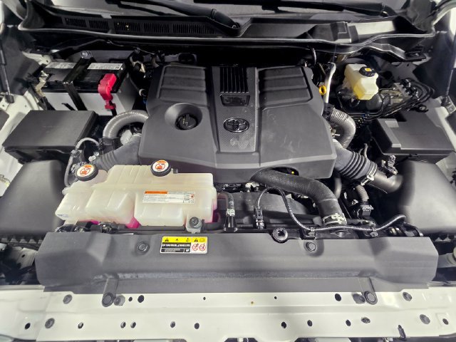 Used 2022 Toyota Tundra SR5 RWD image 13