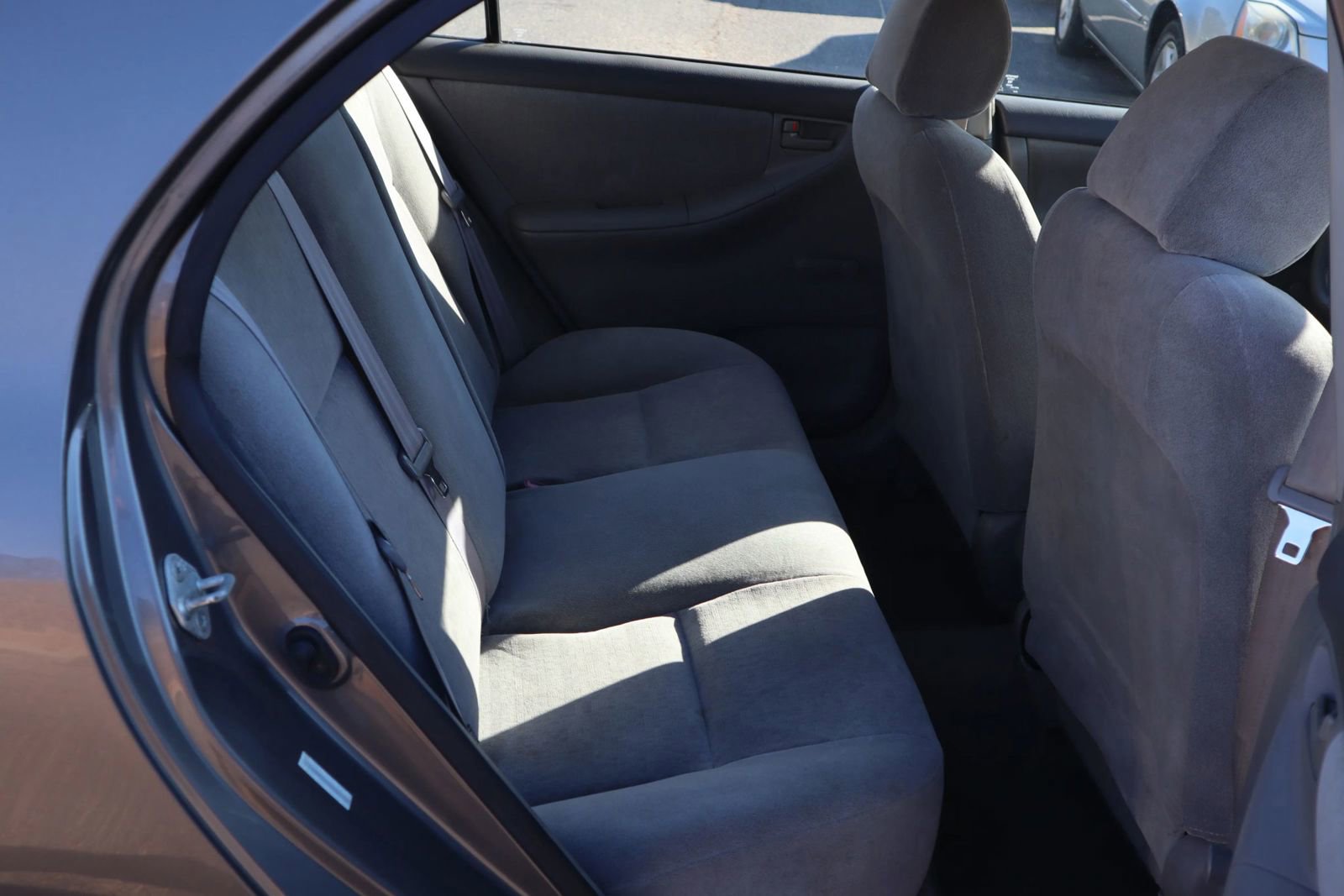 Used 2003 Toyota Corolla CE image 19