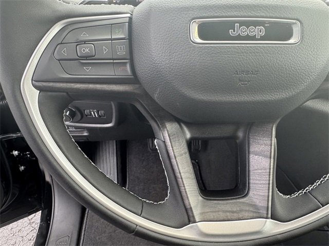 New 2025 Jeep Grand Cherokee Limited image 19