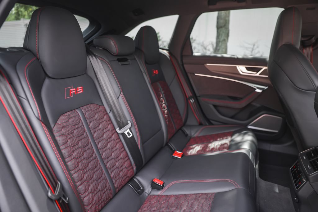 Used 2024 Audi RS 6 performance AWD/4WD image 29
