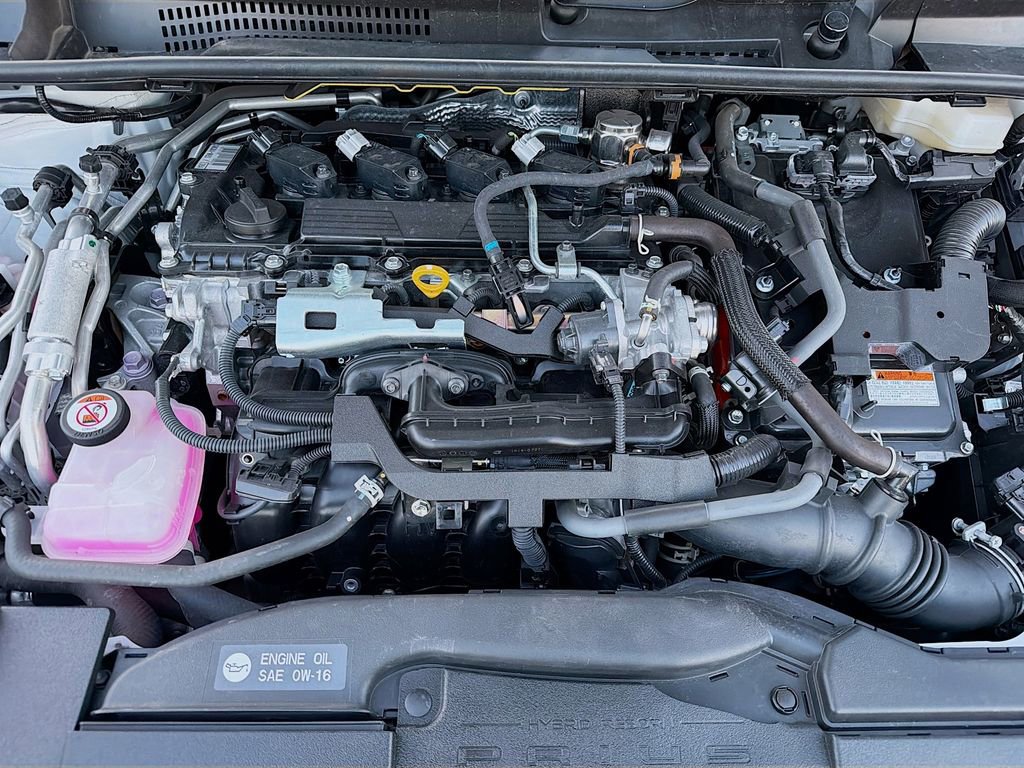 Used 2024 Toyota Prius Prime FWD image 28