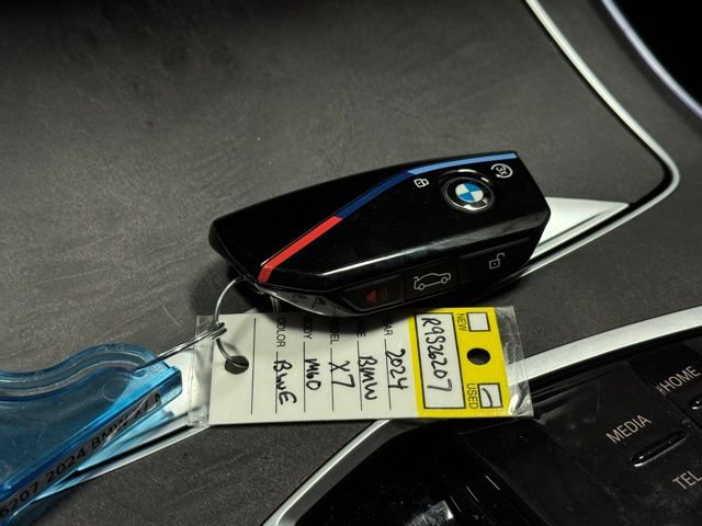 Certified 2024 BMW X7 M60i w/ Executive Package image 46